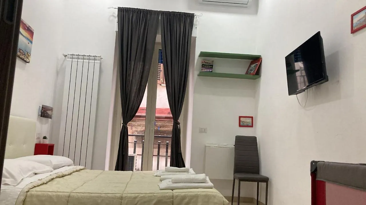 Ginevra'S Apartment Naples