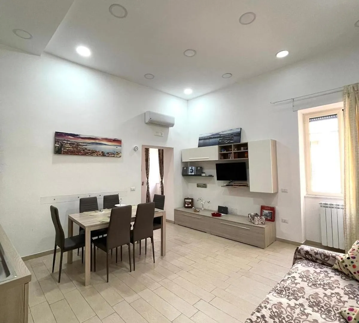 Ginevra'S Apartment Naples