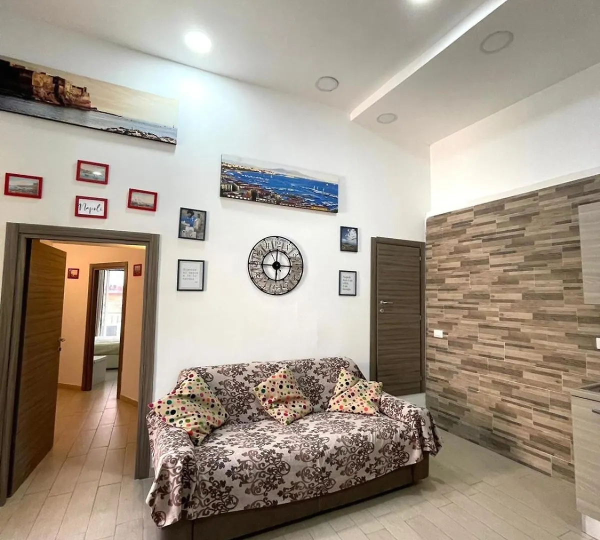 Ginevra'S Apartment Naples