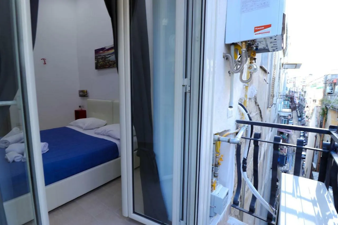Ginevra'S Apartment Naples